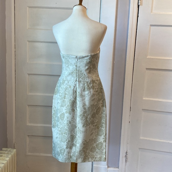 NWT Kay Unger Strapless Metallic Brocade Style Dress, Size 8 - Picture 5 of 17